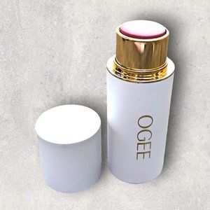 Ogee Hydraganics Sculpted Face Stick in Rose Quartz